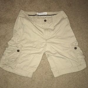 Aero cargo shorts